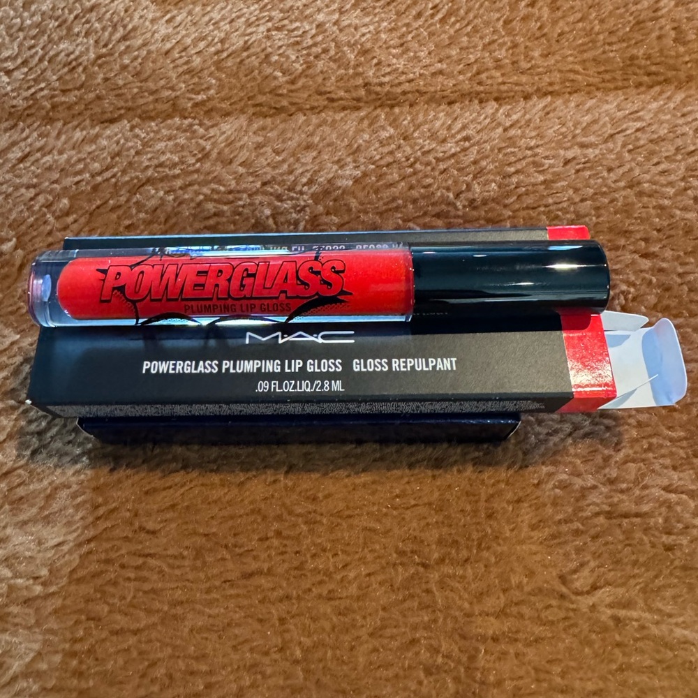 ❤️MAC Cosmetics Powerglass Plumping Lip Gloss - Plump Up The Jam BNIB